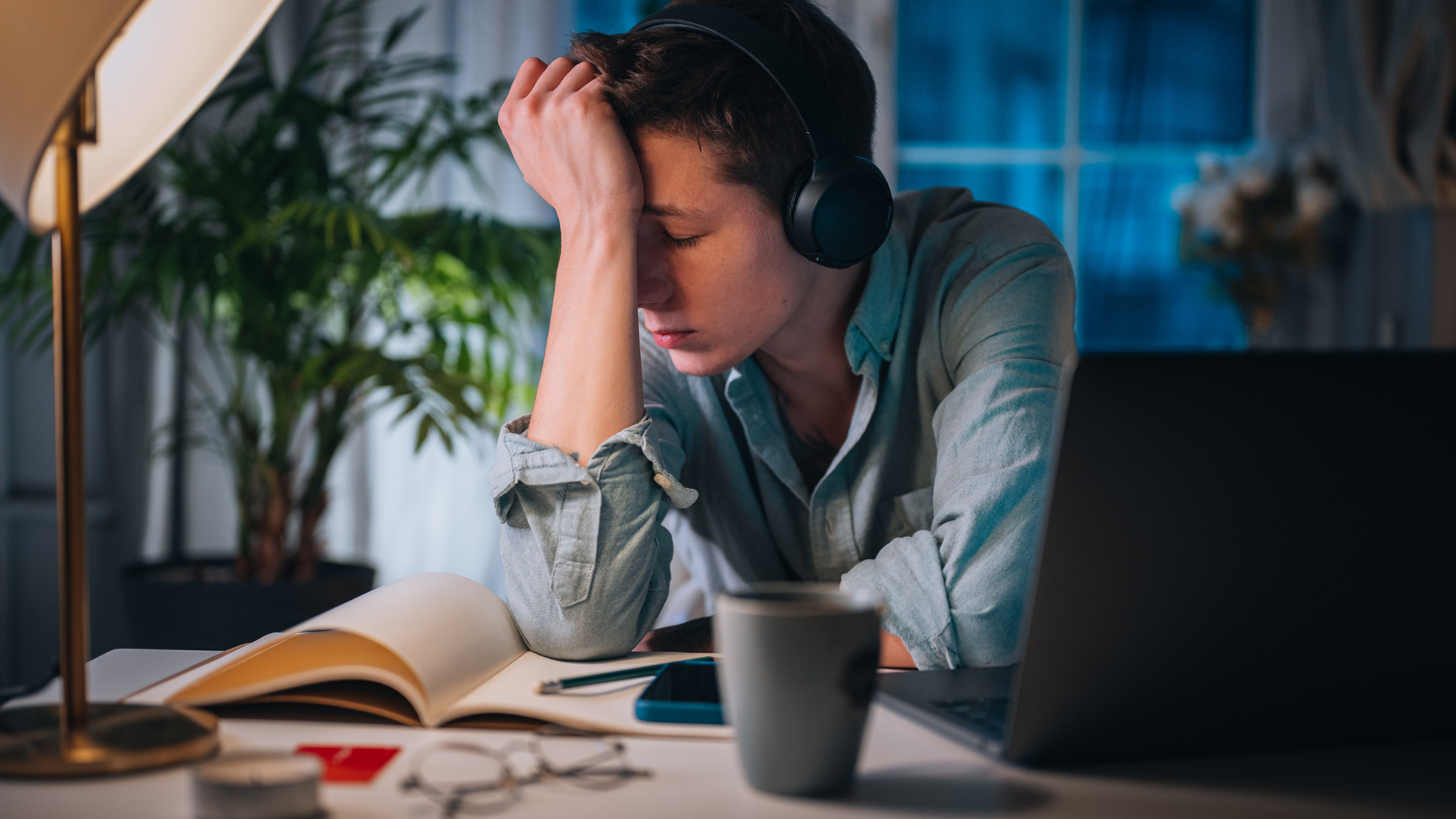 imposter syndrome, job search tips, overcoming self-doubt, tech career advice, job hunting strategies, confidence in job search, startup recruitment, qualify for job, battling imposter syndrome, career growth in tech